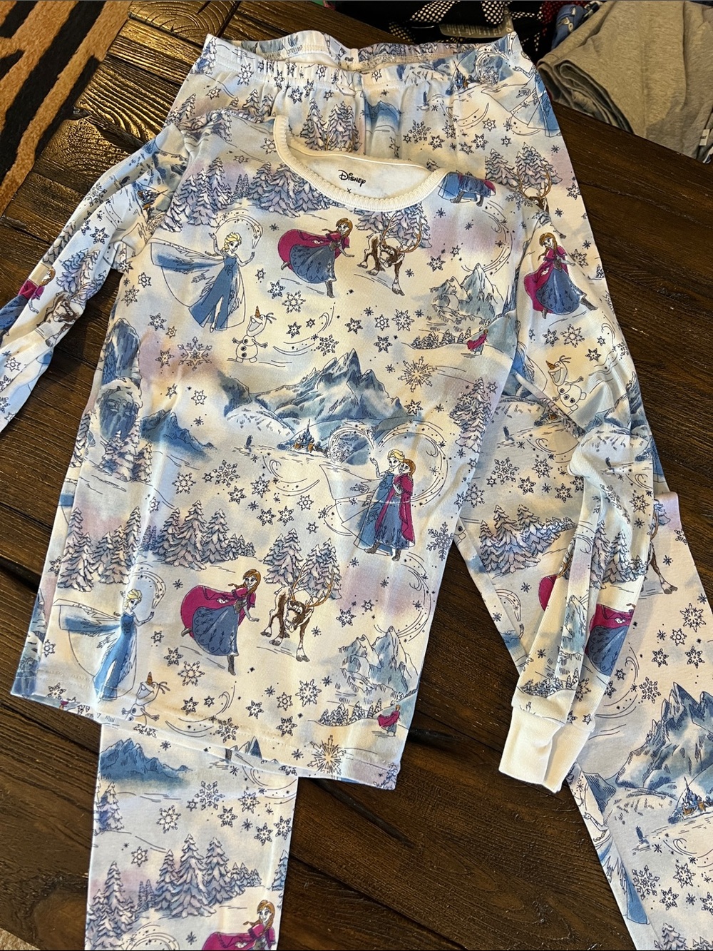 Janie and Jack girls size 12 Disney pajamas